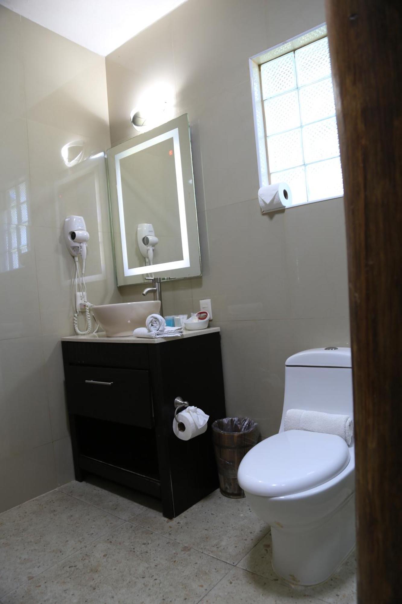 Aluxes Bacalar Hotel Buitenkant foto