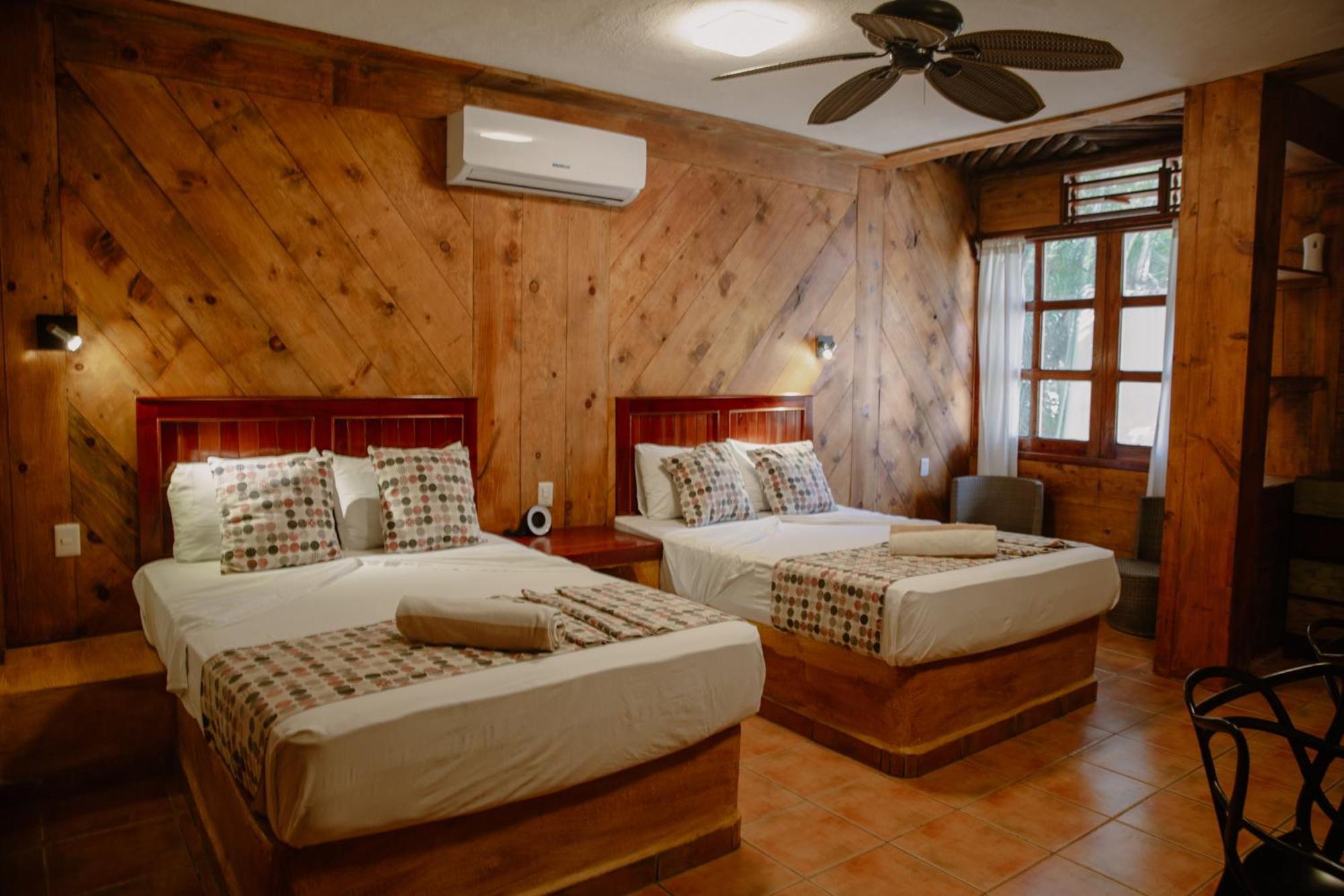 Aluxes Bacalar Hotel Buitenkant foto