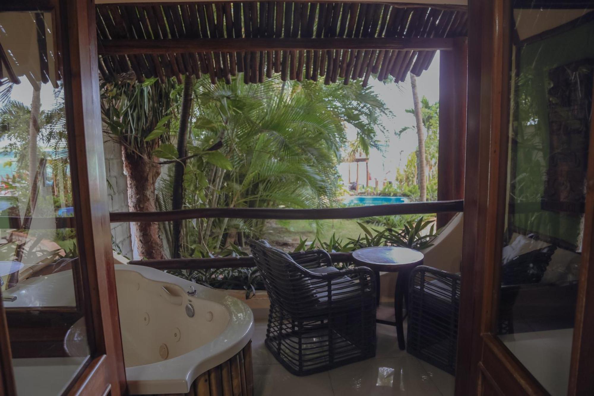 Aluxes Bacalar Hotel Buitenkant foto